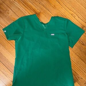 Figs Evergreen Catarina Scrub Top
